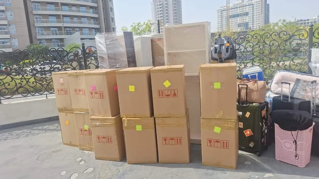 Furniture Moving service in Dubai by SAMA Movers - Image 2